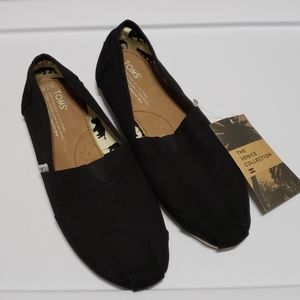 Toms Women's Black Canvas